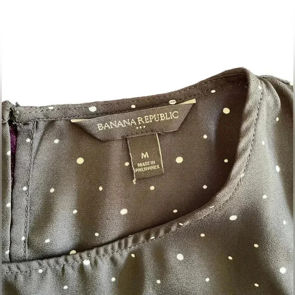 Banana Republic Women’s Polka Dot Sleeveless Blouse Top Size M - Picture 4 of 4